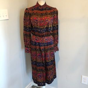 Vintage 100% silk patterned skirt and blouse